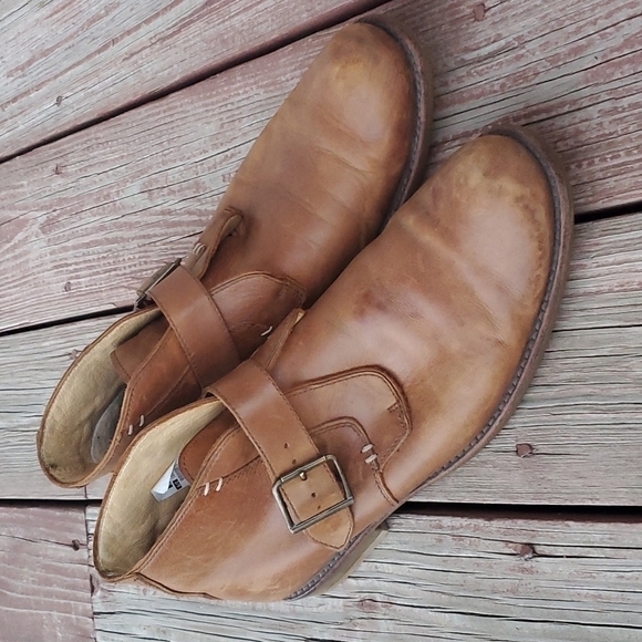 Ugg Australia Mens Classic High Top Buckle Leather Ankle Booties sz 10 - Picture 3 of 13